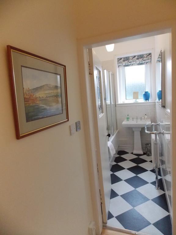Violet Bank Apartment Morningside Эдинбург Номер фото